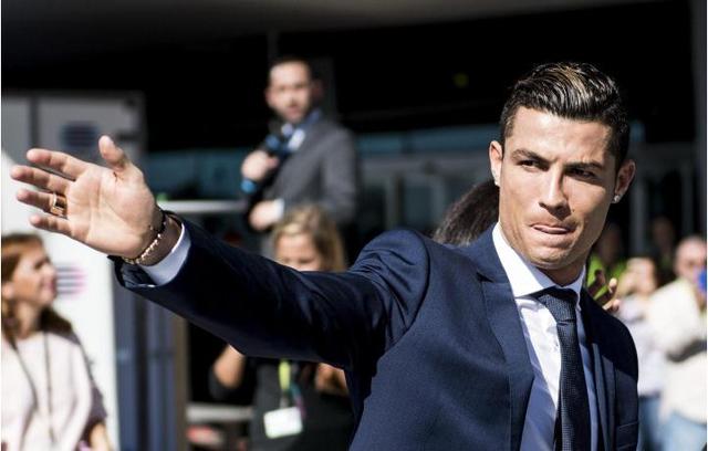 北京首钢队1胜3负，许利民谈奥莫特问题，同曦队主教练下课（北京首钢开局1胜3负，许利民回应奥莫特风波，同曦主帅宣布下课）