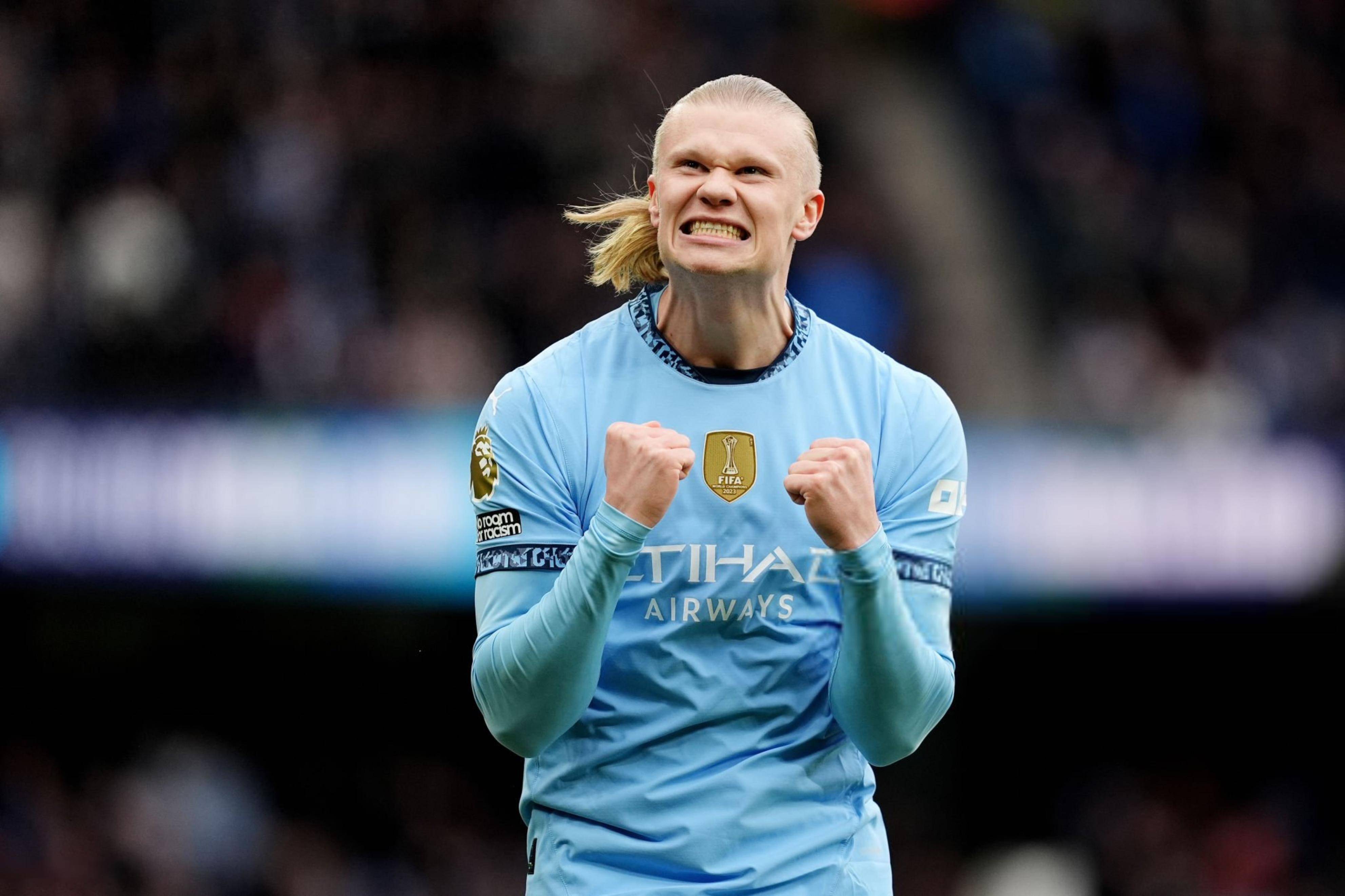 紧张与深夜会议……哈维·阿隆索的未来悬而未决（紧张升级与连夜磋商，哈维·阿隆索前途未卜）